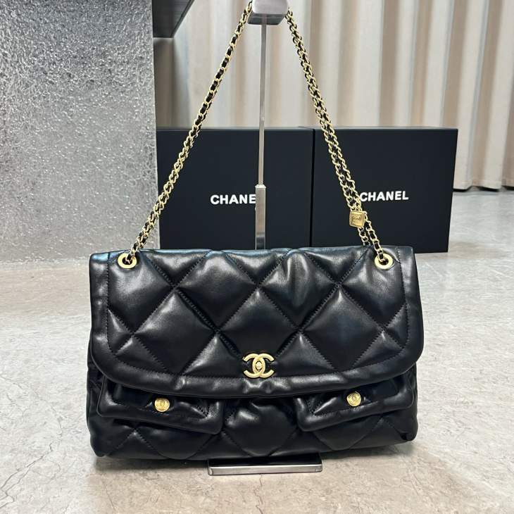 Picture of Chanel Handbags 2 _SKUfw239857543fw